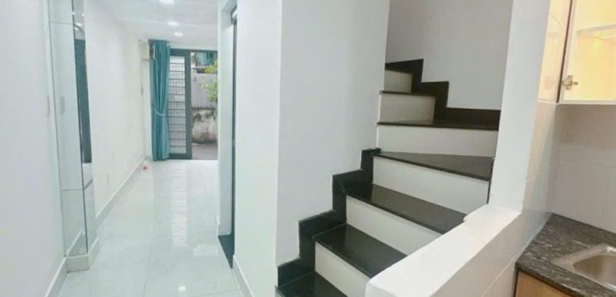 NHÀ MT PHAN TÂY HỒ PN, 5 TẦNG, THU NHẬP 180Tr, 30m2 – 6.19 TỶ